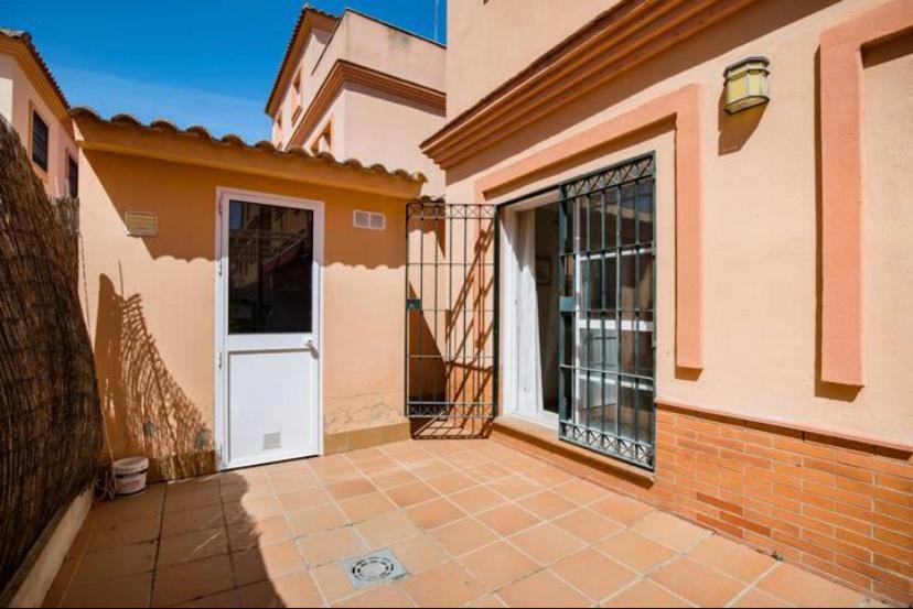2 La Casa De Marilo Appartement Tomares Buitenkant foto